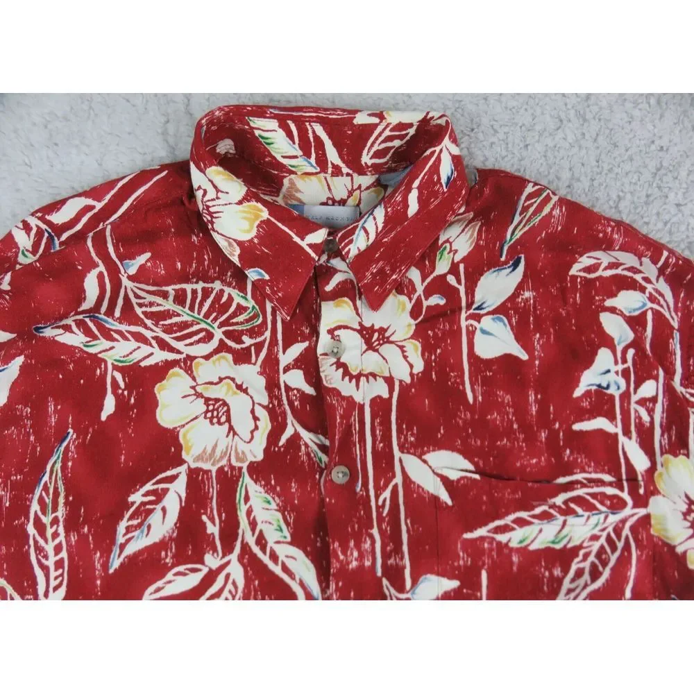 Mens Half Moon Bay Hawaiian Shirt Size M Rayon Short Sleeve Button Red‎ Floral